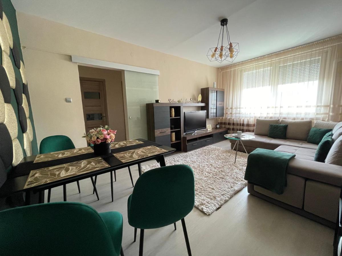 Bella Apartman Debrecen Ngoại thất bức ảnh